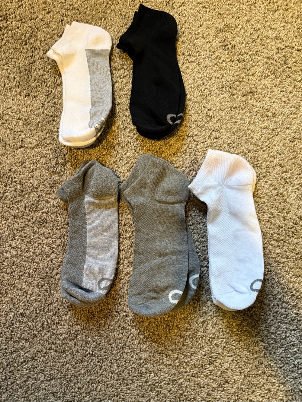 Men's Low-Cut Performance Socks - Black, White, Gray (5 Pack)